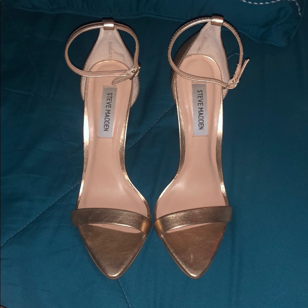 Steve Madden Gold Heels